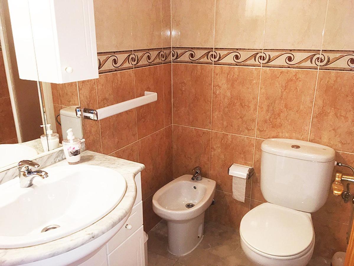 Apartament Bambu N°2 Przy Plazy Piekny Widok Torrevieja Dış mekan fotoğraf