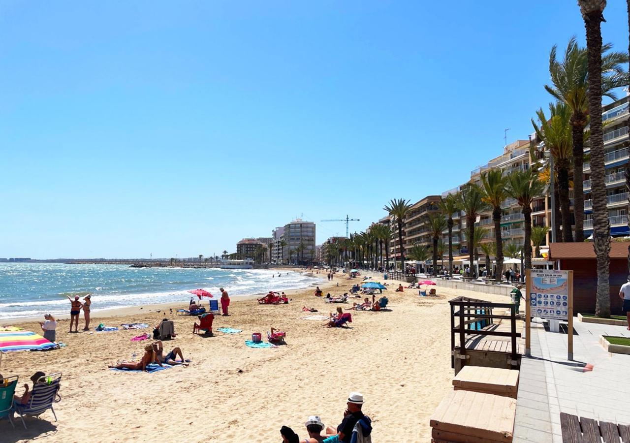 Apartament Bambu N°2 Przy Plazy Piekny Widok Torrevieja Dış mekan fotoğraf